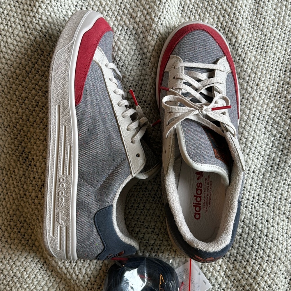 Adidas Men’s Limited Rod Laver Grey Consortium M10.5 Sneakers